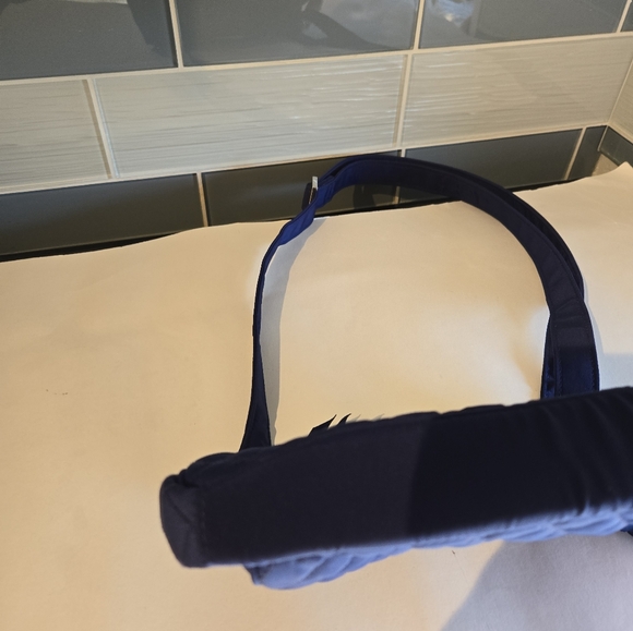 Vera Bradley Quilted Navy Shoulder Bag - Picture 6 of 11